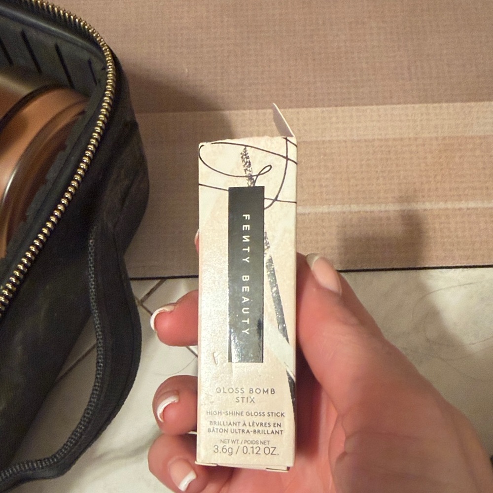 Fenty Beauty Gloss Bomb Stix in BlackBerry never used